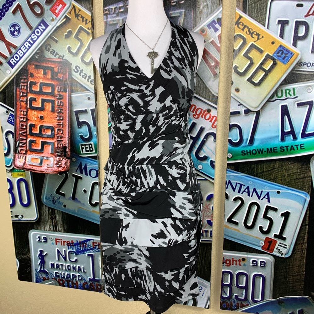 Intermission Black/Grey Sz 6 Cocktail Dress